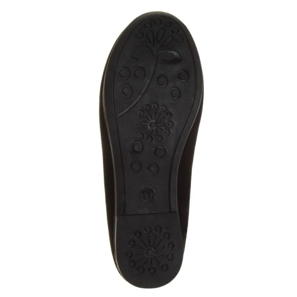 Kensie Girl | Black & Silvertone Studded Mary Jane Ballet Flat - Girls Size 7